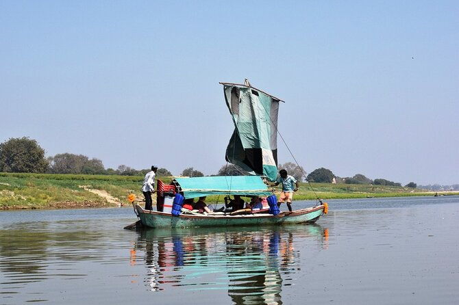 Sailing and Camping on the Ganges - The Practicalities: What to Expect and Consider