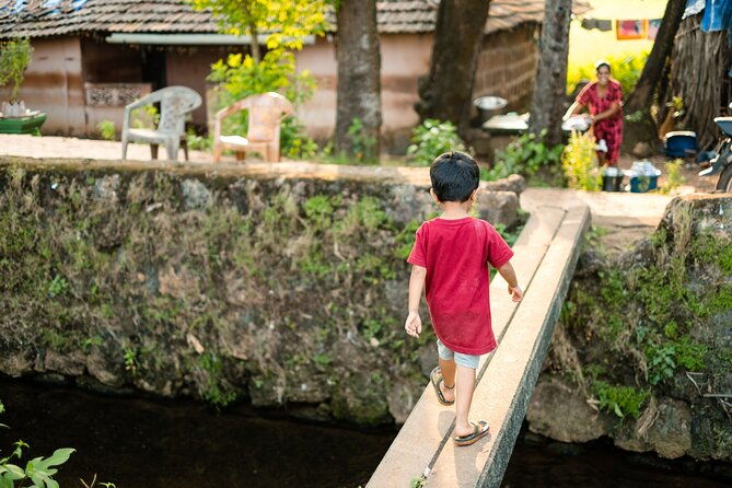 Saligao Village Saunter by Make It Happen - Visiting the Gothic-Style Church