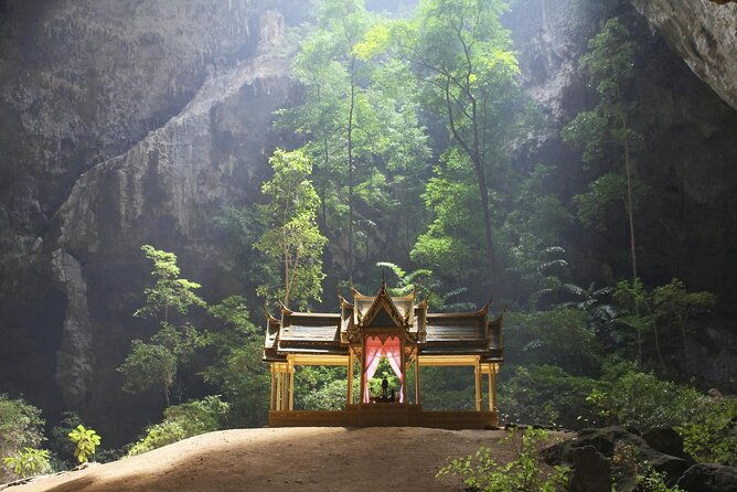 Sam Roi Yod National Park & Praya Nakhon Cave Private Tour from Hua Hin - FAQ