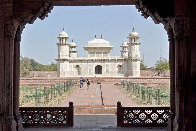 Same Day Taj Mahal Tour from Delhi - FAQs