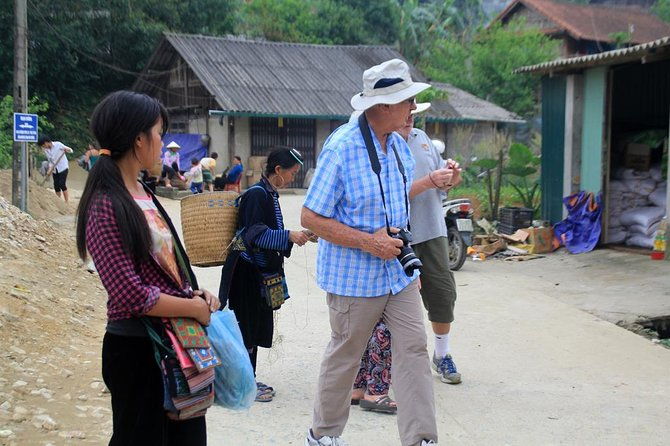 Sapa Easy Trekking Villages 2 days, 1 night: Meals, Local guide, 3 star hotels - The Sum Up