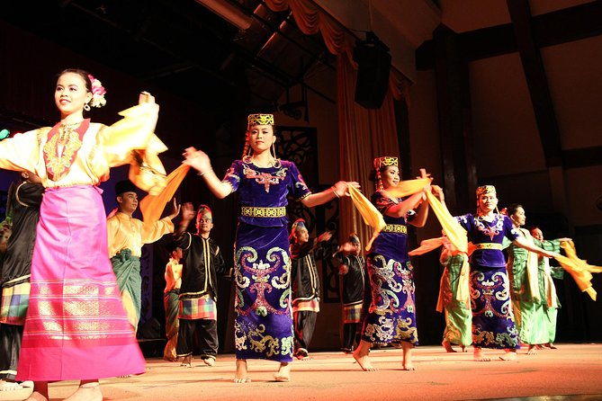 Sarawak Cultural Village Tour from Kuching - The Performances and Demonstrations