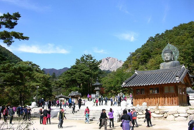Seoraksan National Park Ulsanbawi Hiking from Seoul - The Sum Up