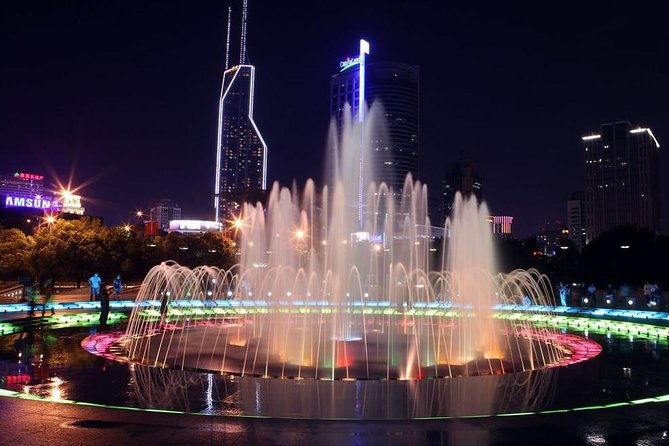 Shanghai Authentic Dinner and Night River Cruise with Rooftop Bar Hopping Option - FAQs