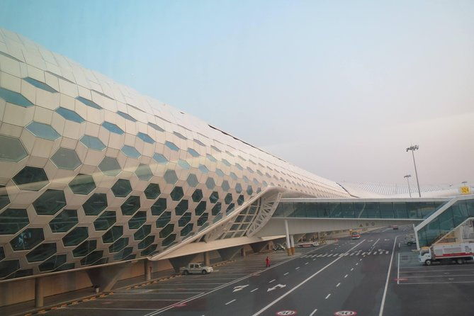 Shanghai Hongqiao Airport Private Departure Transfer in English Services - The Authentic Experiences from Reviewers