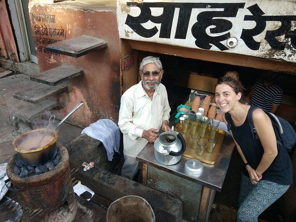 Small-Group Early Morning Pink City Bike Tour - The Experience: Pros and Cons