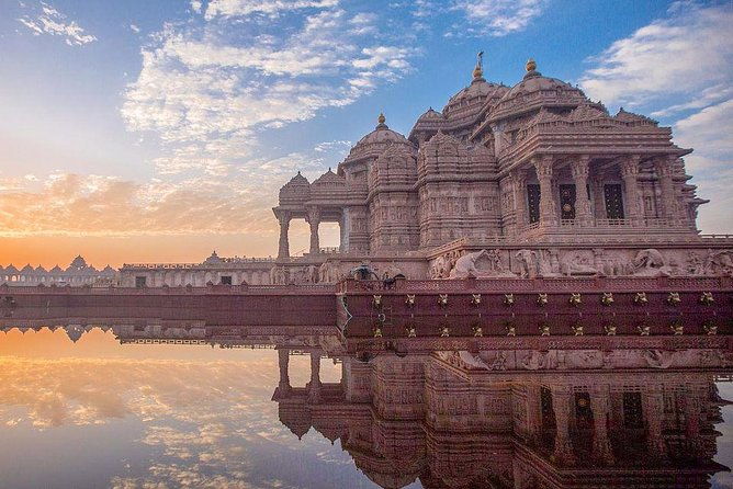 Small-Group Guided Tour to Akshardham Temple in New Delhi - Who Should Consider This Tour?