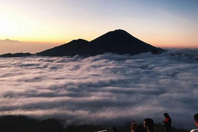 Sunrise mount batur trecking all inclusive - The Sum Up