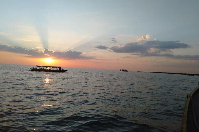 Sunset Dinner and drinks with a Floating Village cruise - Final Words