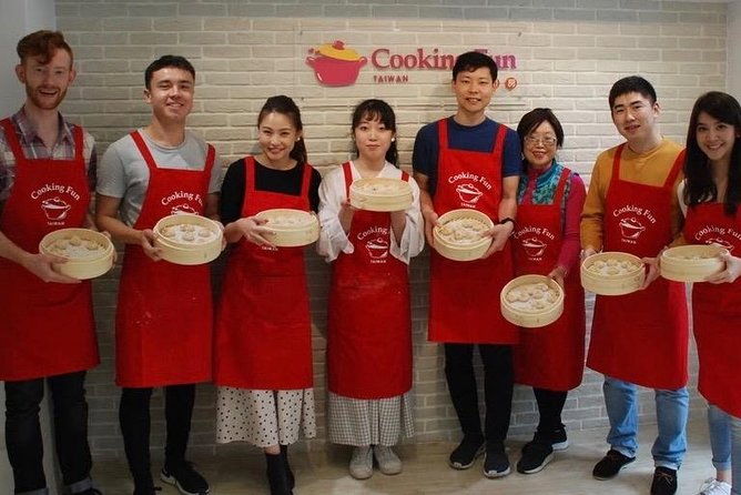 Taiwan Traditional Delicacies Experience, Xiao Long Bao, Chicken vermicelli with mushroom and sesame oil, Tofu strips salad, Bubble milk tea. - Who Will Love This Tour?
