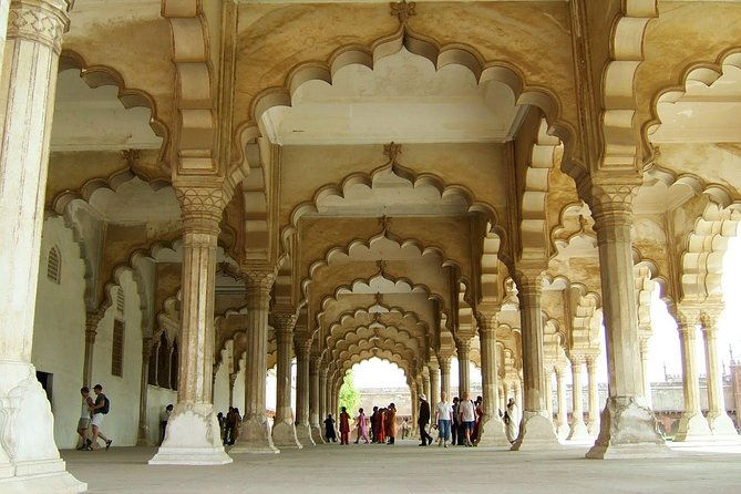 Taj Mahal Agra Same Day Tour From Delhi By Car - The Sum Up