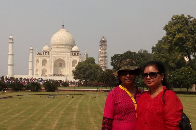 Taj Mahal Same Day Tour from New Delhi - FAQs