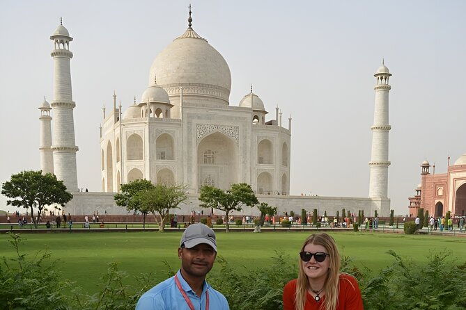 Taj Mahal Sunrise Private Trip by Car from Delhi - All Inclusive - Visiting Agra Fort (1.5 hours)