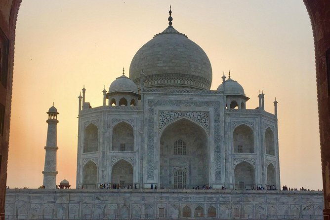 Taj Mahal Tour From Delhi - Traveling in Comfort and Style