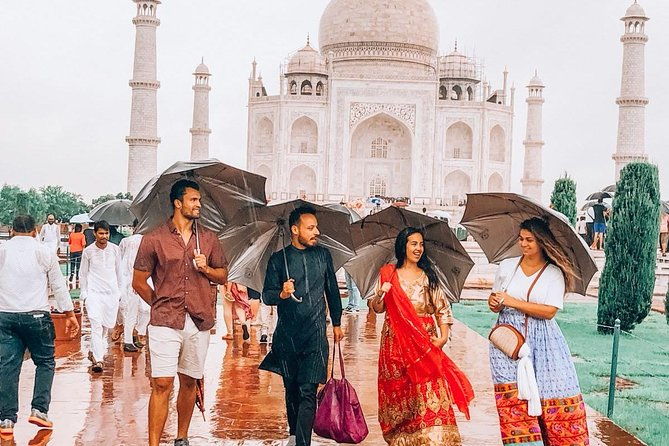 Taj mahal tour with SOS Elephant/Bear wildlife Sanctuary - The Practicalities and Value