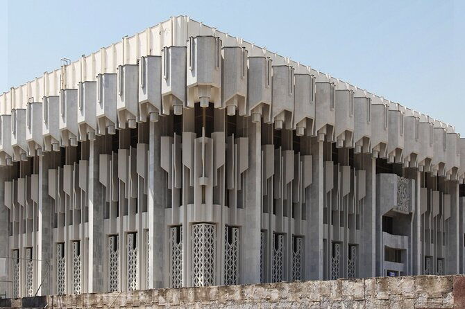 Tashkent Soviet Architecture (Modernism) and Subway station tour. - The Marvel of the Tashkent Metro