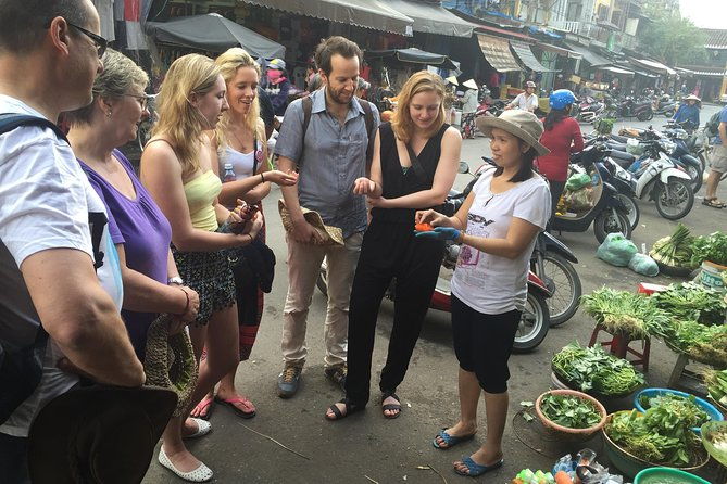 Traditional Cooking Class with Basket Boat Ride and market Tour - Analyzing the Value