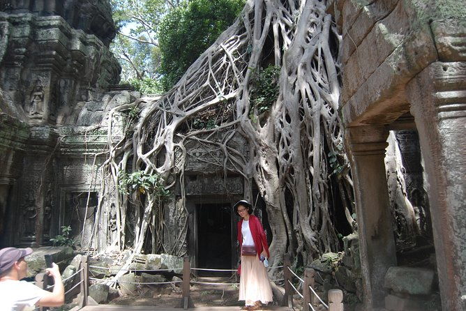 Two Days Angkor Historical and Kulen Mountain Waterfall - Authentic Experiences and Hidden Gems