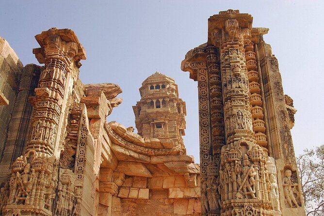 Udaipur to Jaipur via Visiting Chittorgarh Fort guide tour - Practical Details and What to Expect