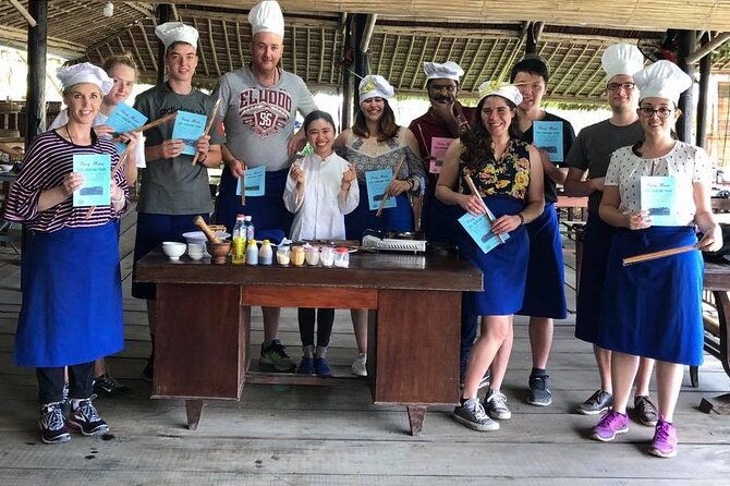 Visit Local Market, Coconut Basket Boat Ride and Cooking Class - Practical Tips for Enjoying This Tour