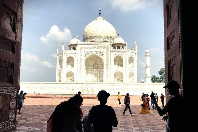 Your Date with Taj Mahal Full-Day Private Guided Tour with Pickup - FAQ