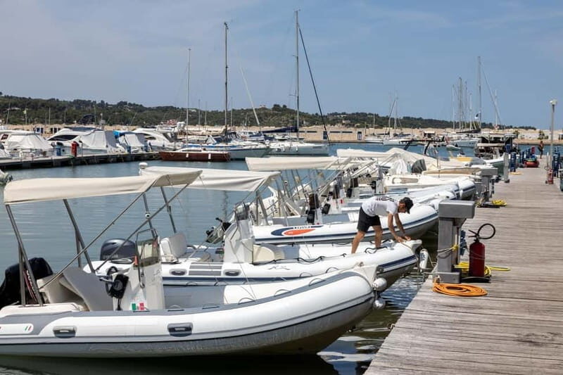 4-hour dinghy rental - La Darsena - The Experience & Itinerary