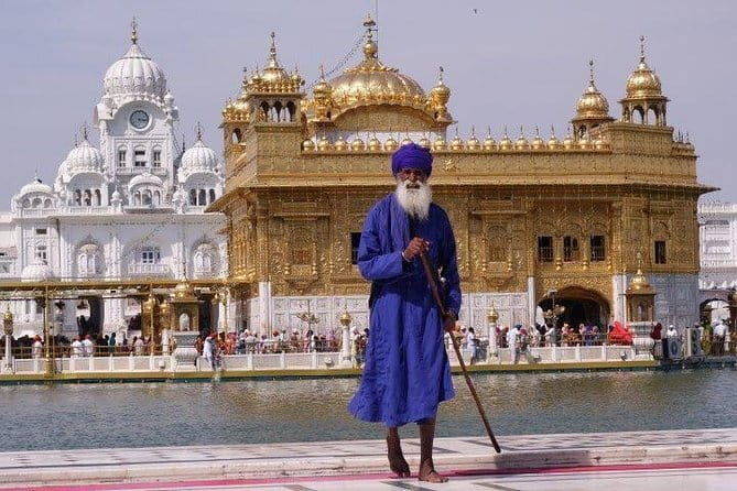 1-Day Trip to Golden Temple,Amritsar from Delhi with Both side Commercial Flight - The Reviewers’ Take