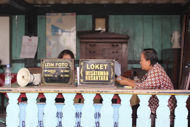2-Day Java Tour from Bali Including Yogyakarta and Borobudur Temple - Who is this tour best for?
