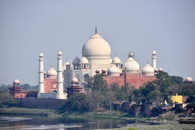 2-Day Tour to The Taj Mahal, Agra from Kolkata with Both side Commercial Flights - FAQs