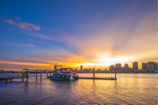 2-Hour Private Dadaocheng Walking Tour - The Authenticity and Insights From Reviews