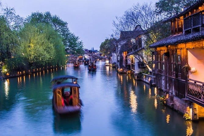 3-Hour Shanghai Art Deco Walking Tour With City Master - Authentic Experiences and Insights from Reviews  