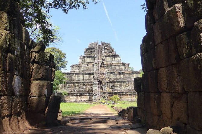 5-Day Private Highlights Tour of Siem Reap and Phnom Penh - Who Should Consider This Tour?