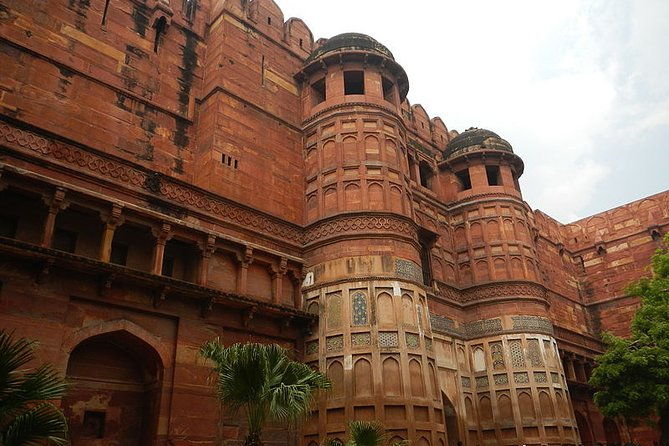 Agra Overnight Tour Package From Delhi - The Sum Up