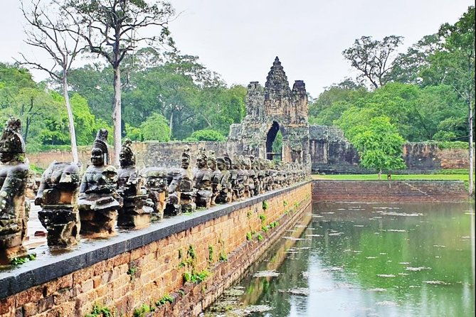 Angkor Wat and Small Circuit Temples by Private Transport - The Experience: What Travelers Can Expect