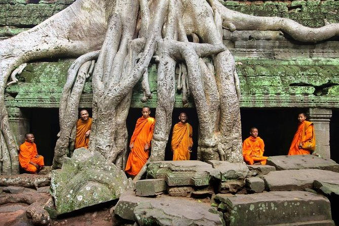 Angkor Wat Temples Tour with Entrance Ticket and Lunch - Frequently Asked Questions
