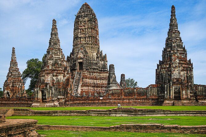 Ayutthaya Landmark Tour for Floating Market & Famous Temples - Authentic Feedback and Hidden Gems