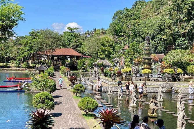 Bali Gate of Heaven Temple, Waterfall, Water Palace & Swing - FAQ