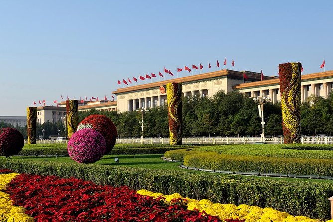 Boutique Tour: Tiananmen, Forbidden City, Mutianyu with VIP Pass - The Sum Up