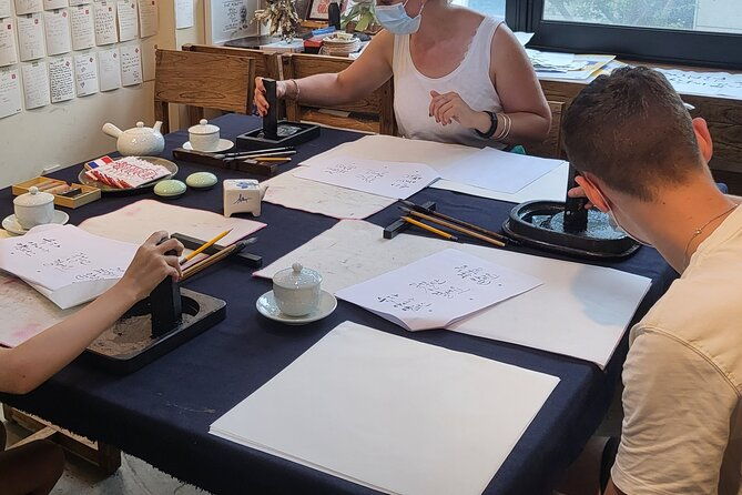 Create a Korean Calligraphy Scroll with Jeongju in Insadong Seoul - Practical Details and Tips