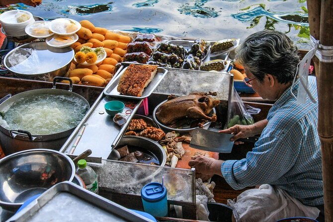 Damnoen Saduak Floating Market & Maeklong Railway Market Tour From Bangkok - FAQ