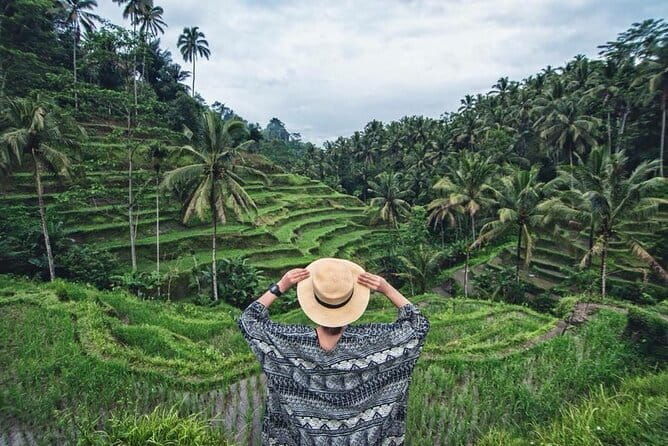 Discover Bali in 3 Days of Scenic and Cultural Delights - Day 3: Eastern Splendors and Relaxing Beaches