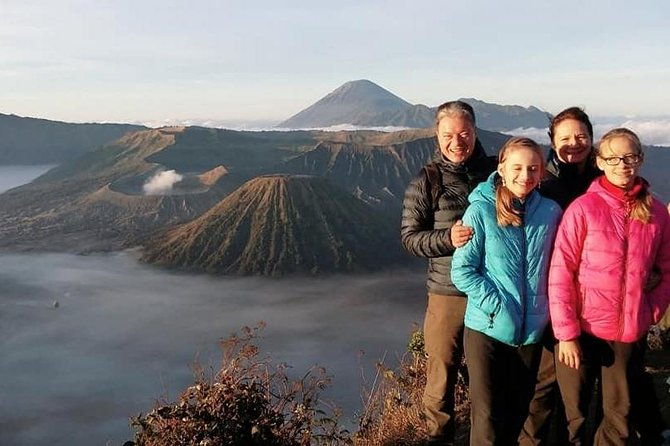 East Java Tours Package 4D 3N (Volcano - Waterfalls Photography) - Authentic Insights from Reviewers