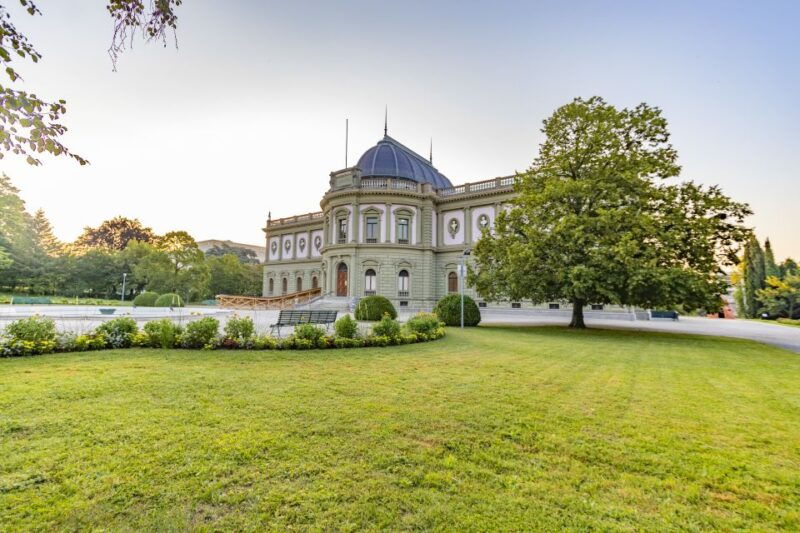Explore the best guided intro tour of Geneva with a Local - FAQ about the Guided Intro Tour in Geneva