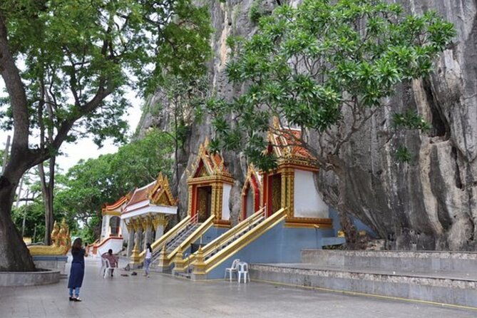 Famous Floating Market Damnoen Saduak Day Tour with Private Guide from Hua Hin - Overall Value
