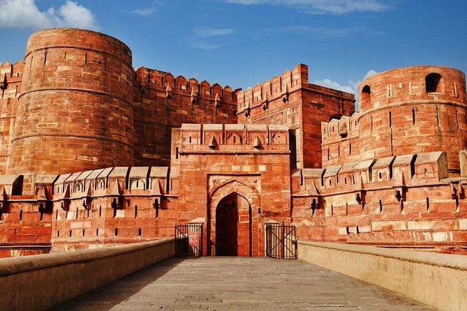 From Delhi : Sunrise Taj Mahal and Agra Fort with Jaipur Transfer - FAQ