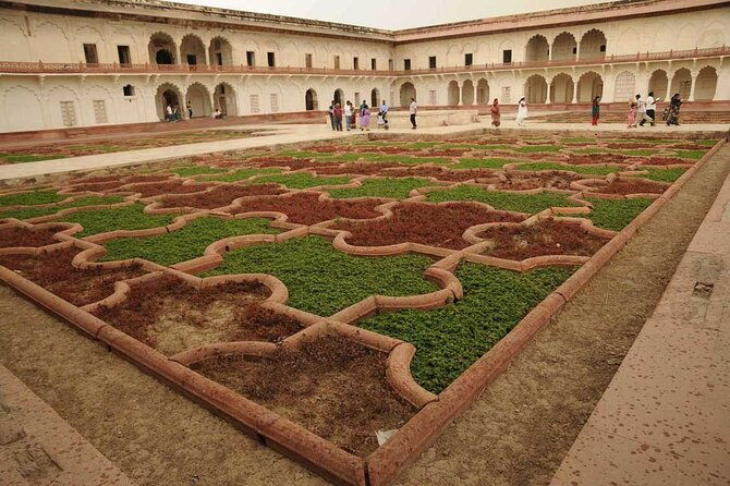 From Jaipur: Same Day Guided Taj Mahal, Agra Fort & Fatehpur Sikri Private Tour - Journey Back to Jaipur