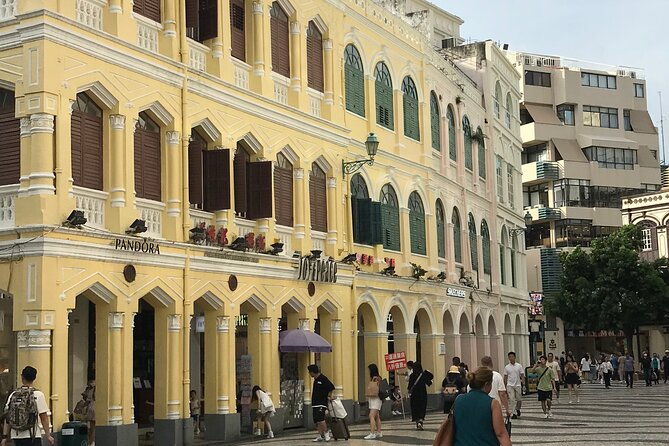 Full Day Macau Sightseeing Tour from Hong Kong (OW by HZM Bridge) - FAQs