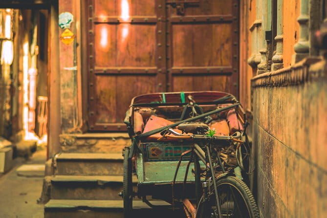 Full Day Sightseeing Tour of Delhi - Stop 4: India Gate