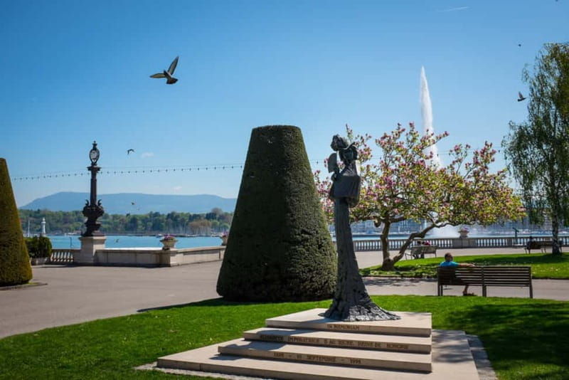 Geneva: City Tour and Fondue Cooking Class, Swiss Folklore - FAQ