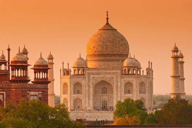 Golden Triangle Agra Jaipur with Lalit Private Drivers India - Day 4: Deep Dive into Agra’s Heritage